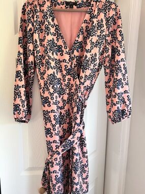 J.Crew Floral wrap dress EUC Size 6